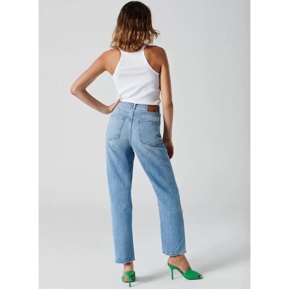 ARITZIA denim forum Joni high rise loose 29L size 32